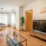 Apartment Sebastian Terrace By Hello Homes